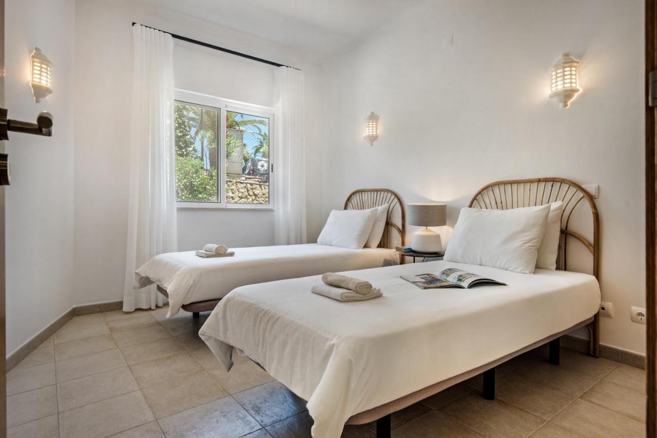 Gorgeous Two Bedroom Apartment In Carvoeiro Carvoeiro  Exterior foto