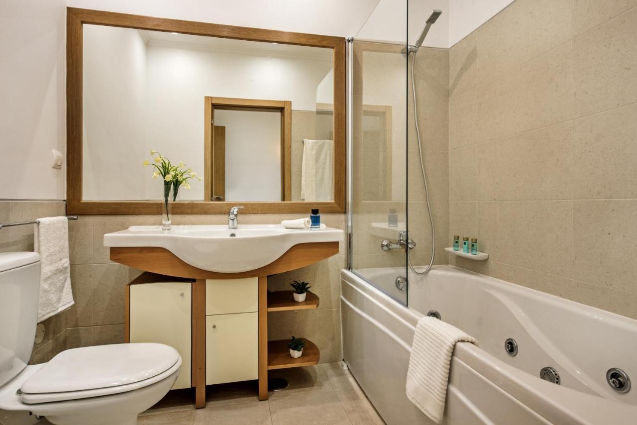 Gorgeous Two Bedroom Apartment In Carvoeiro Carvoeiro  Exterior foto